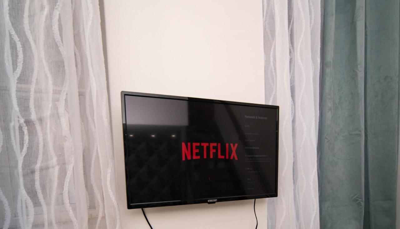 Free Parking! Linden Apartment, Ac, Smart Tv, Wifi Budapest Exterior photo